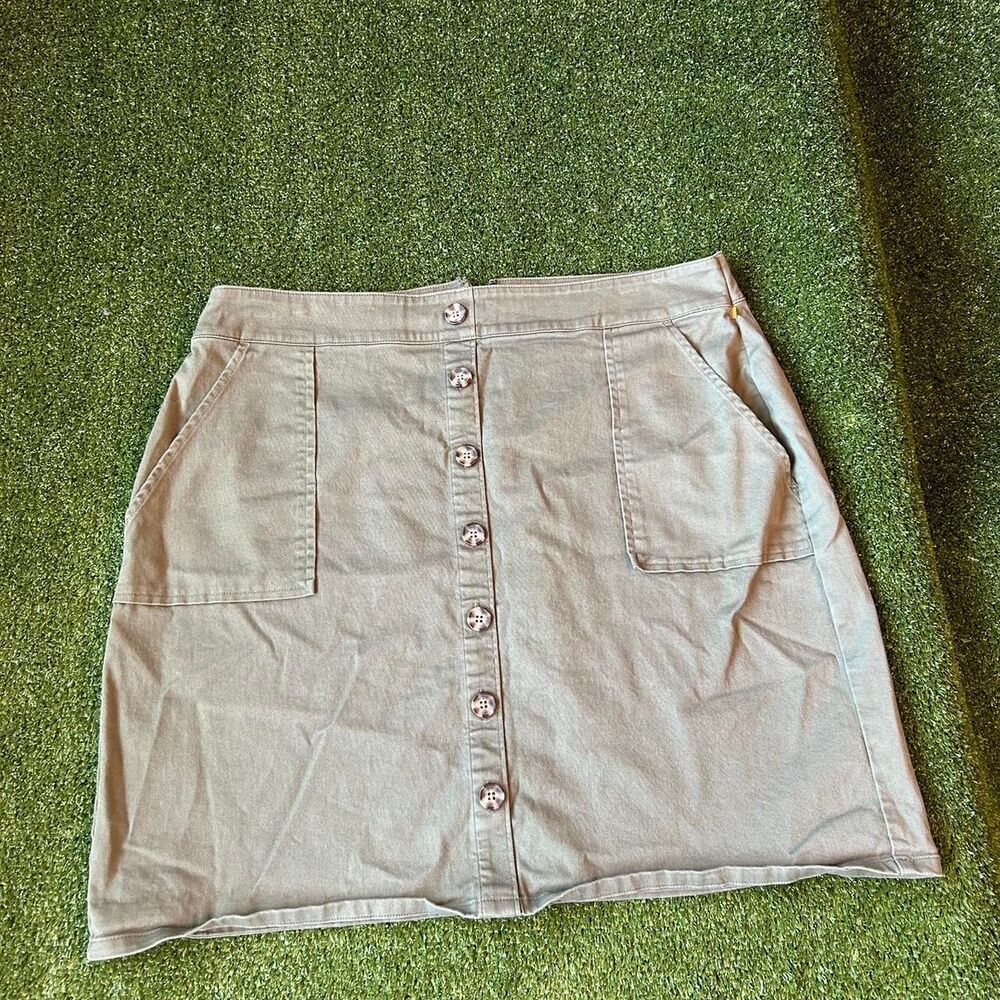 Loft Women's Green and Khaki Skirt